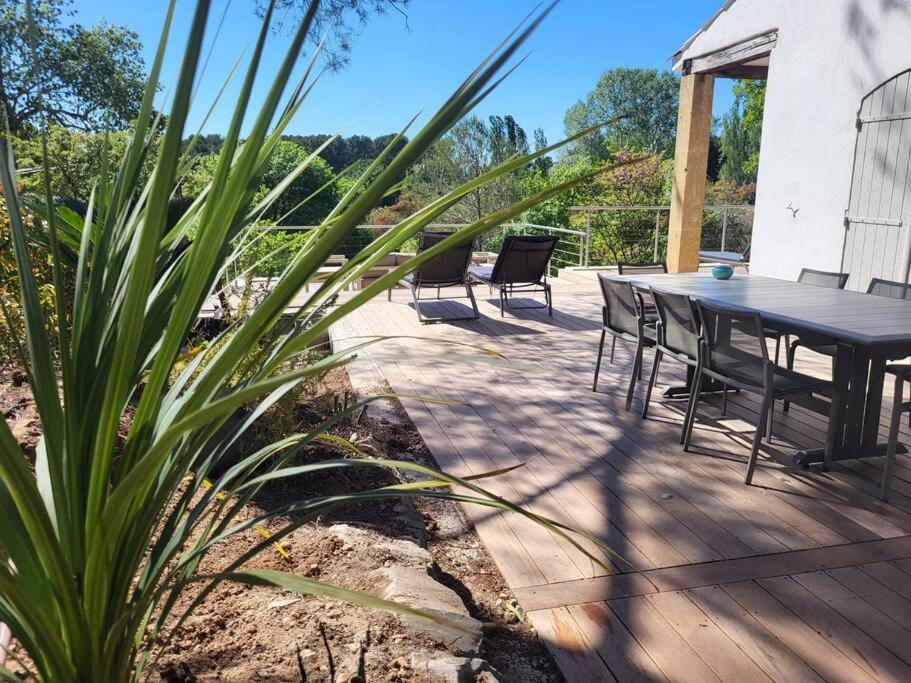 Villa La Pinede Aix-en-Provence Exteriör bild