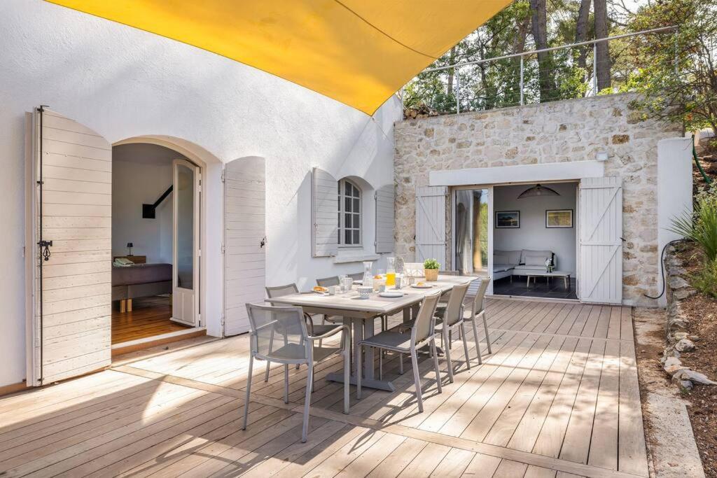 Villa La Pinede Aix-en-Provence Exteriör bild