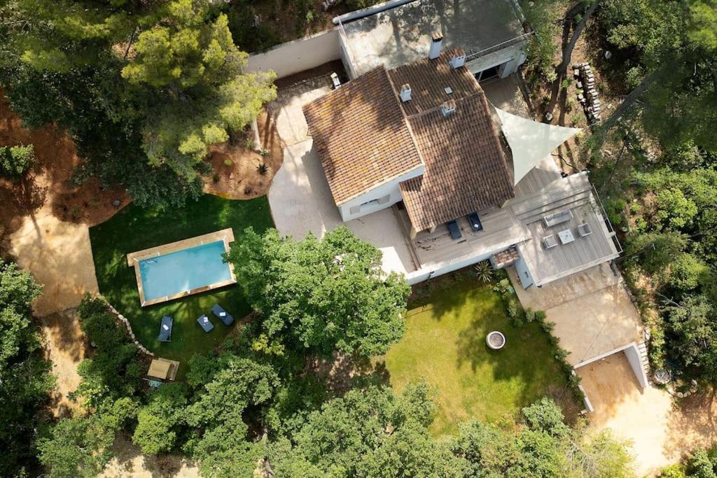 Villa La Pinede Aix-en-Provence Exteriör bild